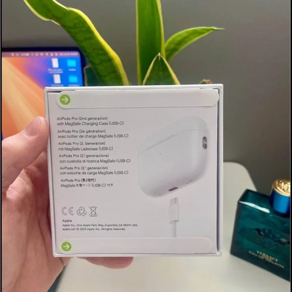 Apple White Wireless AirPods 2 Generation Headphones